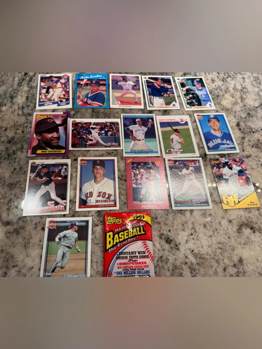 16 baseball card plus 1 topps sealed pack BB2